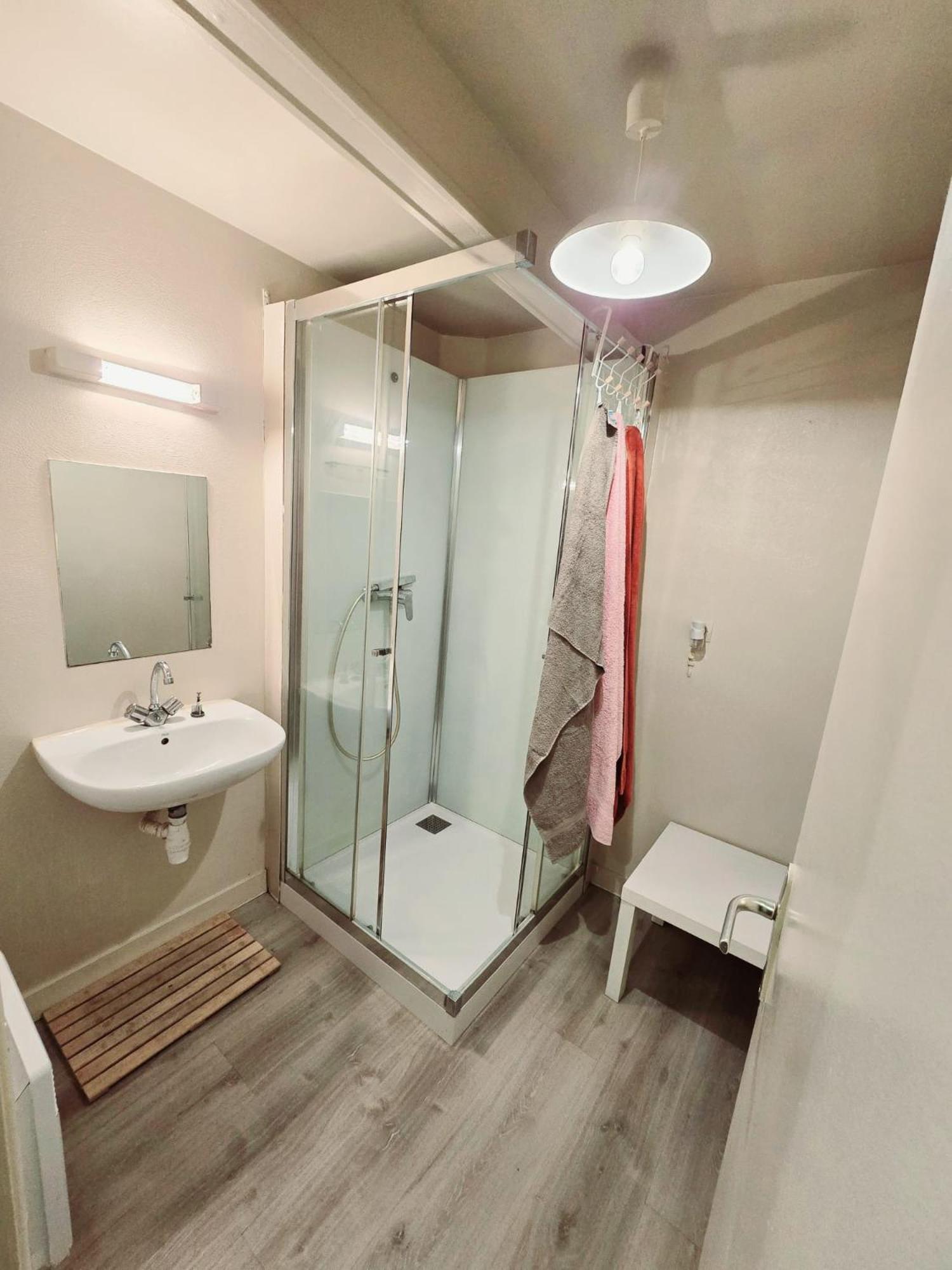 Appartement T3 Landivisiau Kültér fotó