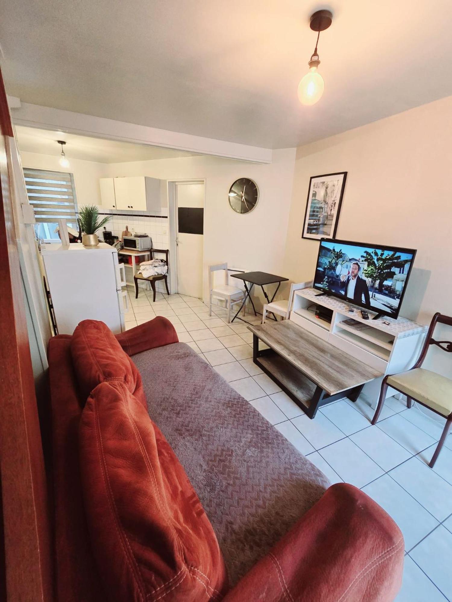 Appartement T3 Landivisiau Kültér fotó